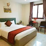 Green Star Hotel