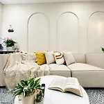 Nguyen Can Nha Homestay 2 Phong Ngu, 3 Guong, 45 Pham Viet Chanh - 1 Tret - 1 Lau