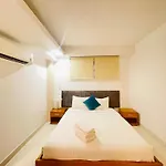 Simmi 5 Hotel & Apartment