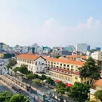 Liberty 2 Hotel