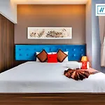 Hanz Premium Bamboo Hotel
