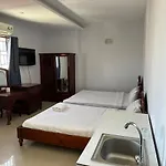 Hoang Tay 2 Hotel By Bay Luxury