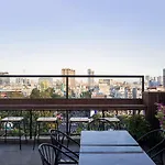 Acnos Hotel