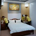 Hoang Son Hotel