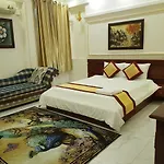 Kim Cuong - Hotel Near Tan Son Nhat Airport