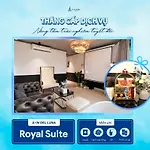 A In Hotel Del Luna