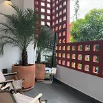 Kin Wander Tan Phong
