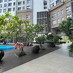 Can Ho Gan San Bay