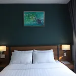 Lanura Apartments And Hotel