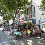 Holo Central Saigon - Serviced Homestay