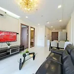 Vinhomes Central Park Apartments Luxury For Rent
