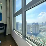 Vinhomes Central Park Apartments Luxury For Rent