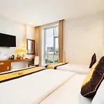 Golden Star Hotel