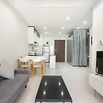 Kirakuan Luxury 2Br Pool/Gym