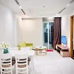 Vinhomes Central Park Sunflower Apartment- Can Ho Dich Vu Cho Thue