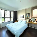 The Sun Avenue - Lalaland & Chill Sky Pool
