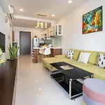 Icon56 Building - 1Br City Center - Hana Apart 248