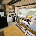 8H-Hostel