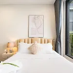Lumiere Riverside Condotel Suites By Meli Home