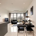The Opera Apartment Cental Saigon Free Pool-Gym-Sauna Room- Golf Mini