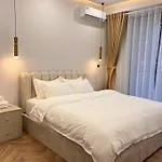 Midtown Premium Apartments