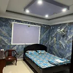 Quang Vinh Hotel