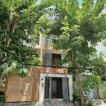 Sam\'Shouse