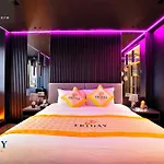 Hanz Premium Friday Saigon
