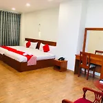 Dung India Hotel