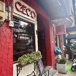 Tago Boutique - Free Airport Pick Up