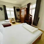 Nhat Hoang Hotel