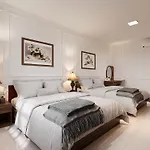 Labar Hotel
