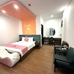 Love Hotel To Ky