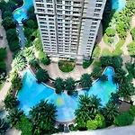 Richland Apartment Landmark