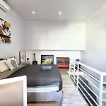 Holo Ben Thanh Saigon Serviced Homestay
