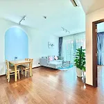 Homie\'S Dedge Thao Dien Luxury Apartment