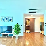 Homie\'S Dedge Thao Dien Luxury Apartment