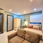 Ff Homestay Evy House