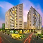 Can Ho Gan San Bay- Sky Center
