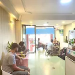 Giang Son Hotel江山民宿范五老区酒吧街胡志明市
