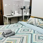 Loco Studio With Netflix And Self Checkin