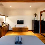 Holo Ham Nghi Saigon - Serviced Homestay