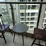 The Ginger - Green Minimalist Condo Near Central