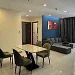The Ginger - Green Minimalist Condo Near Central