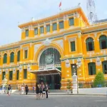 Hong Ha Hotel Near Phan Xich Long