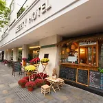 Liberty Hotel Saigon Greenview