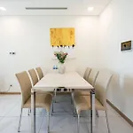 Apartment At Landmark - Vinhomes
