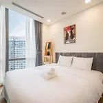 Apartment At Landmark - Vinhomes