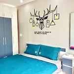 Monday Premium Aparts - Highclass Building And Central Spot