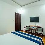 Victory Hotel 709